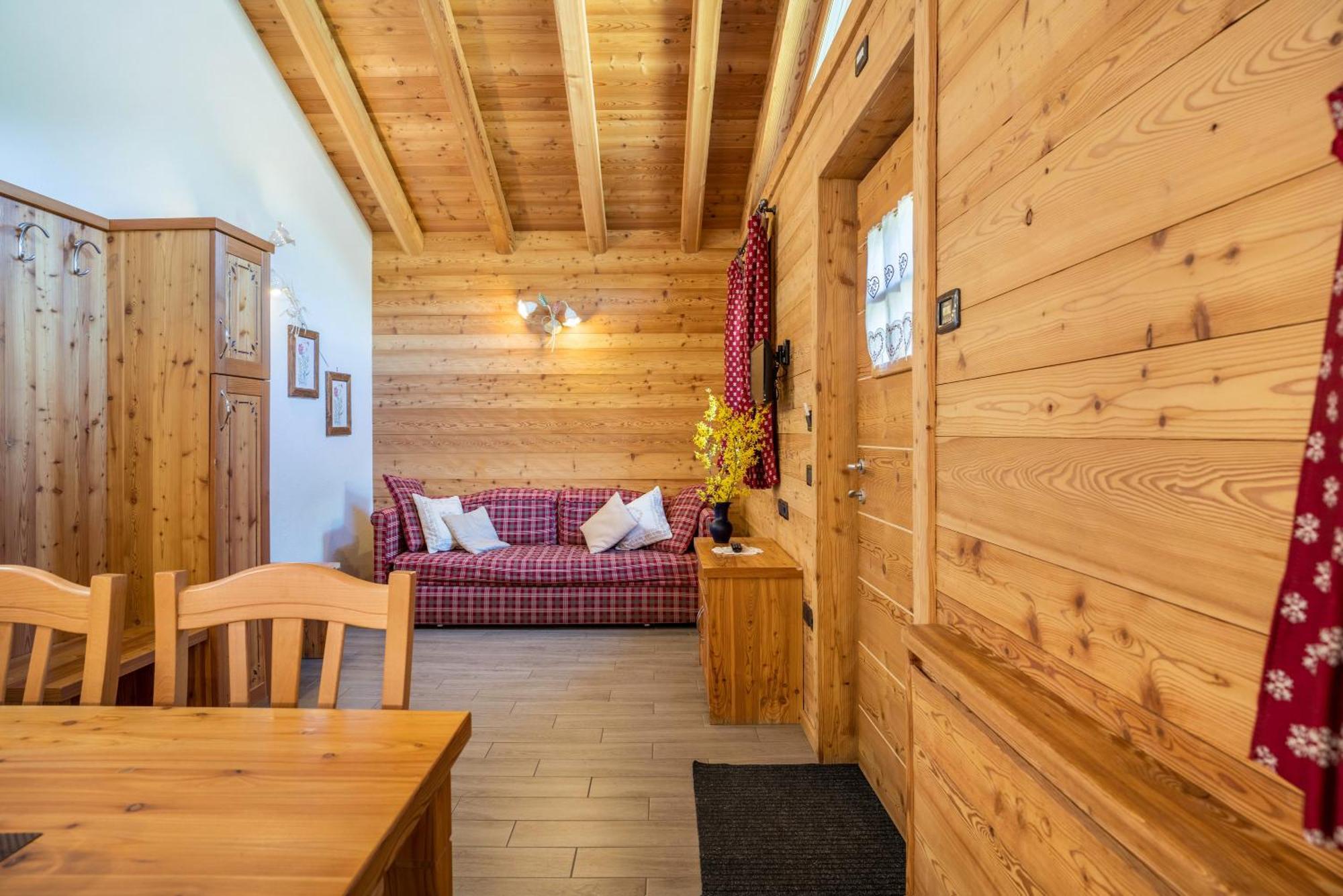 Chalet Camping Fae 1 Madonna エクステリア 写真