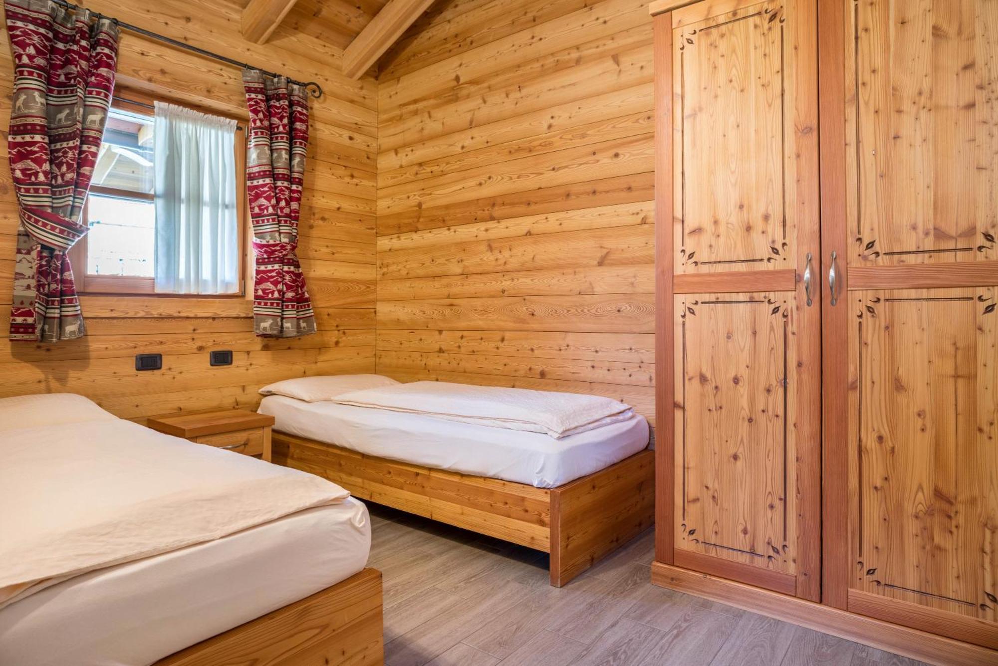 Chalet Camping Fae 1 Madonna エクステリア 写真